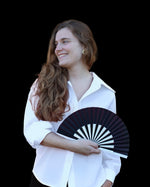 Load image into Gallery viewer, Abanico Bitono n.1 - 19 cm - de Madera y Algodón - Original y Artesanal
