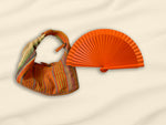 Load image into Gallery viewer, Abanico Clutch naranja con funda de piel naranja - de Madera y Algodón - Original y Artesanal
